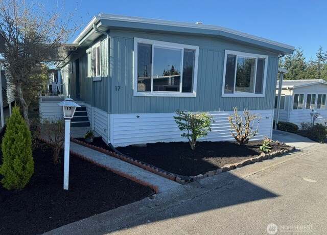 Property at 1415 84th St SE #17, Everett, WA 98208, 2 beds, 2 baths