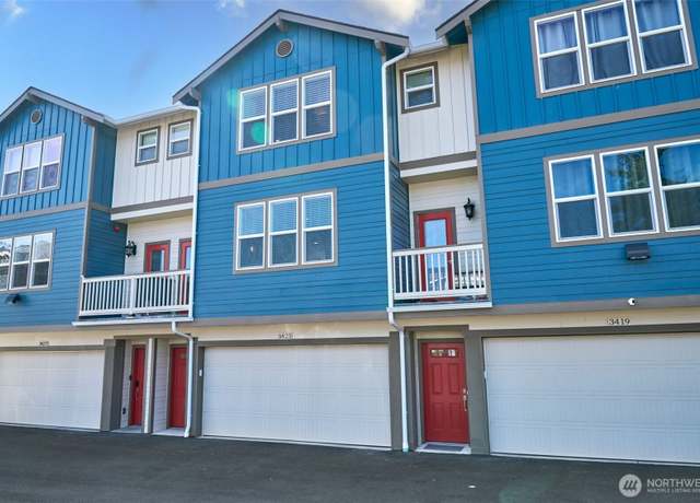 Property at 3423 S 144th St, Tukwila, WA 98168, 3 beds, 3 baths