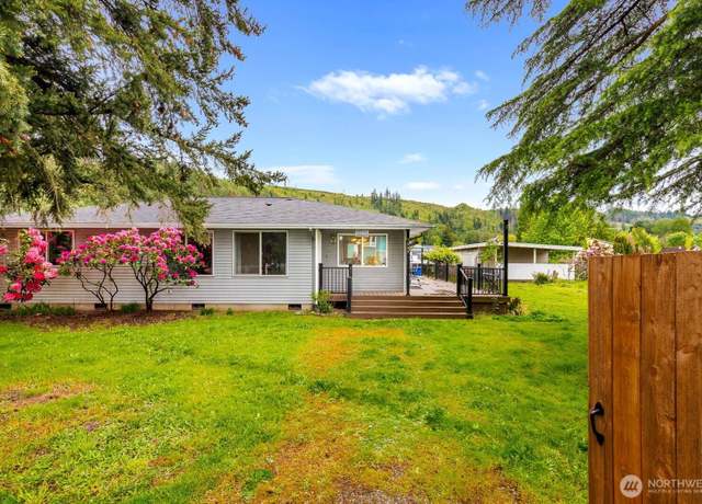 Property at 5809 162nd Ave E, Sumner, WA 98390, 2 beds, 2 baths