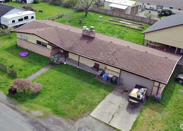 Property at 3420 Prill Rd, Centralia, WA 98531, 4 beds, 2.5 baths