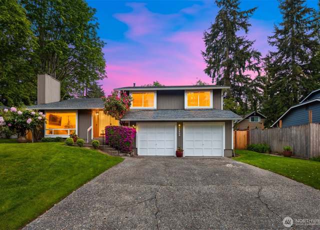 Property at 17205 NE 98th Ct, Redmond, WA 98052, 4 beds, 3 baths