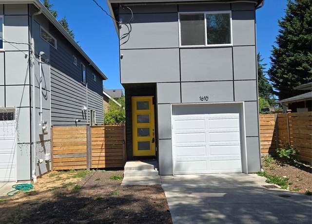 Property at 1610 N 143rd St, Seattle, WA 98133, 3 beds, 2.5 baths
