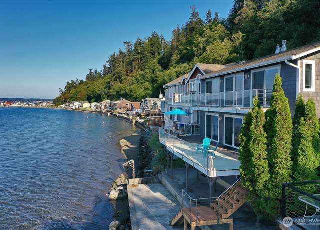 Property at 2109 Eastpoint Dr, Langley, WA 98260, 2 beds, 2.5 baths