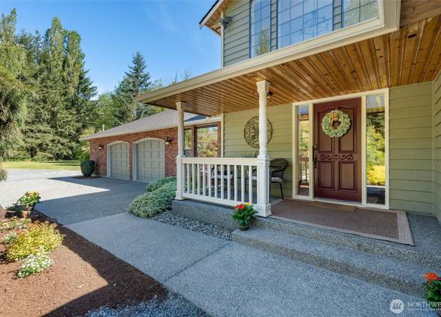 Property at 8528 152nd St SE, Snohomish, WA 98296, 3 beds, 2.5 baths