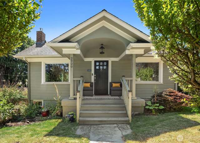 Property at 2920 16th St, Everett, WA 98201, 5 beds, 2 baths