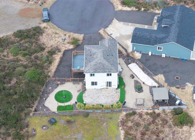 Property at 1358 Delta Ct SW, Ocean Shores, WA 98569, 3 beds, 2.5 baths