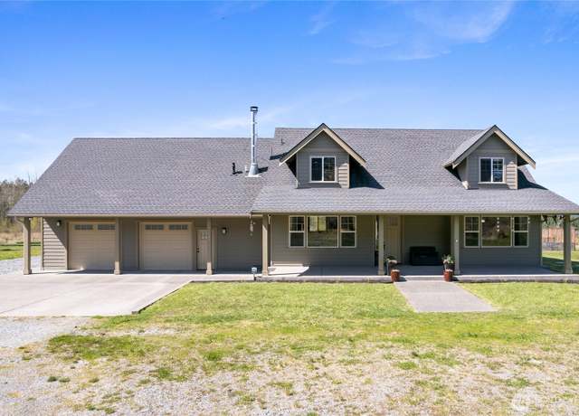 Property at 505 373rd St E, Roy, WA 98580, 4 beds, 2.5 baths