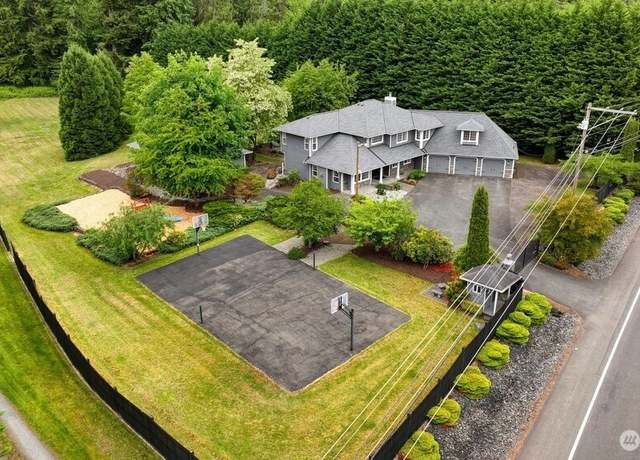 Property at 16710 Snohomish Ave, Snohomish, WA 98296, 4 beds, 2.5 baths