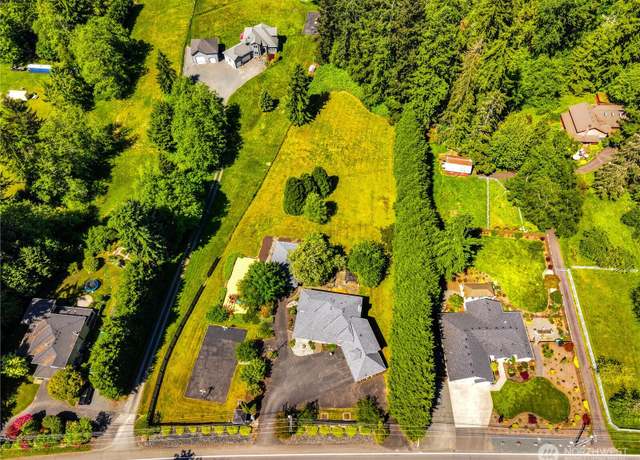 Property at 16710 Snohomish Ave, Snohomish, WA 98296, 4 beds, 2.5 baths