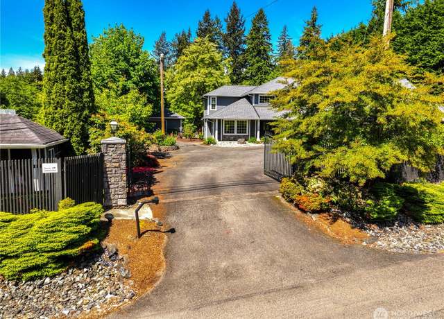 Property at 16710 Snohomish Ave, Snohomish, WA 98296, 4 beds, 2.5 baths