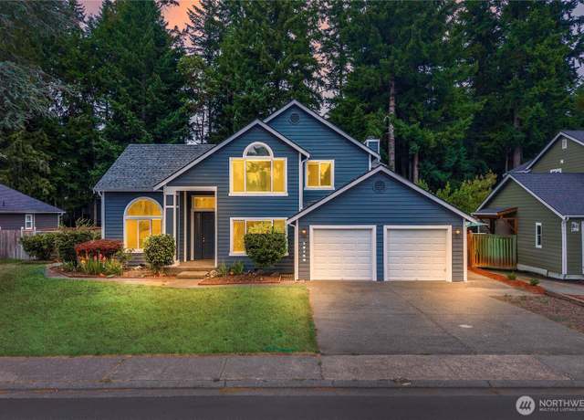 Property at 12759 Plateau Cir NW, Silverdale, WA 98383, 4 beds, 2.5 baths