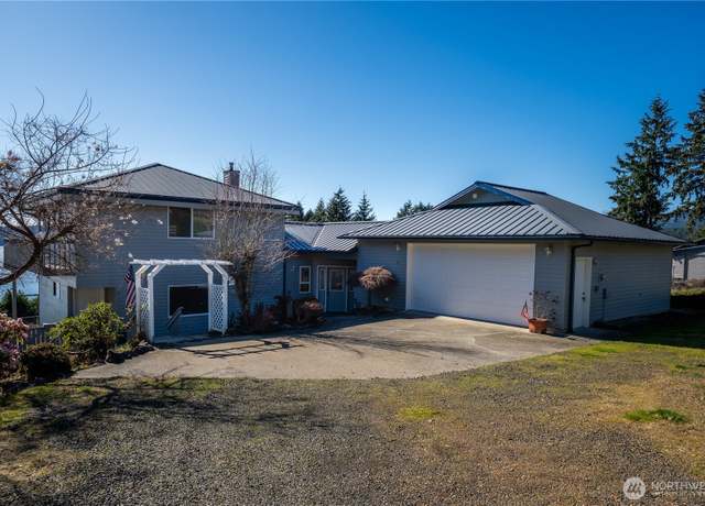 Property at 81 Seamount Dr, Brinnon, WA 98320, 2 beds, 2.5 baths