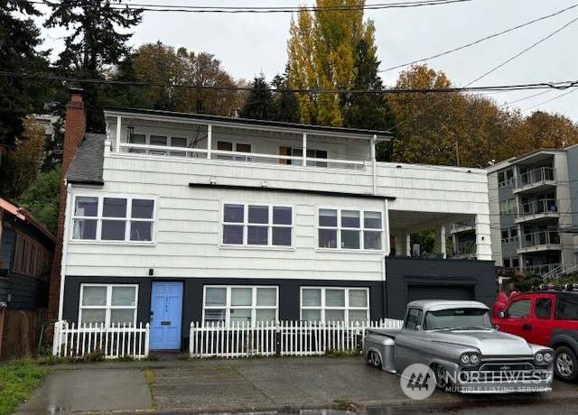 Property at 2142 Alki Ave SW Unit 1-5, Seattle, WA 98116, 7 beds, 7 baths
