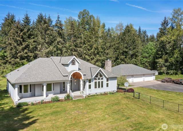 Property at 32010 71st Avenue Ct E, Eatonville, WA 98328, 3 beds, 2.5 baths