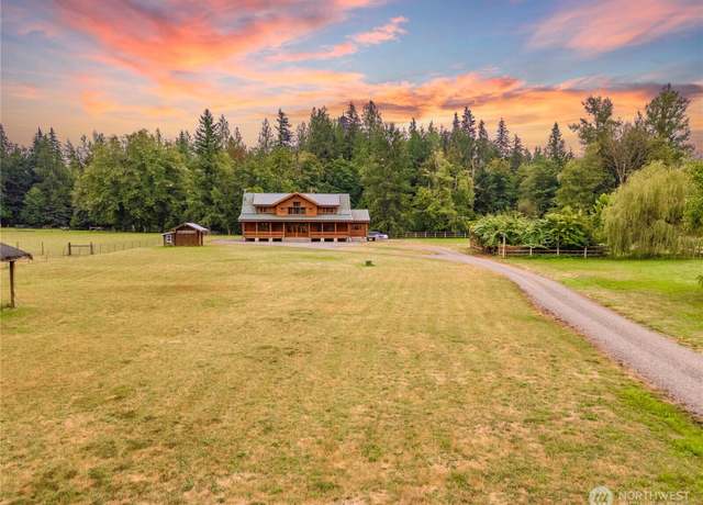 Property at 30225 SE 384th St, Enumclaw, WA 98022, 3 beds, 3 baths