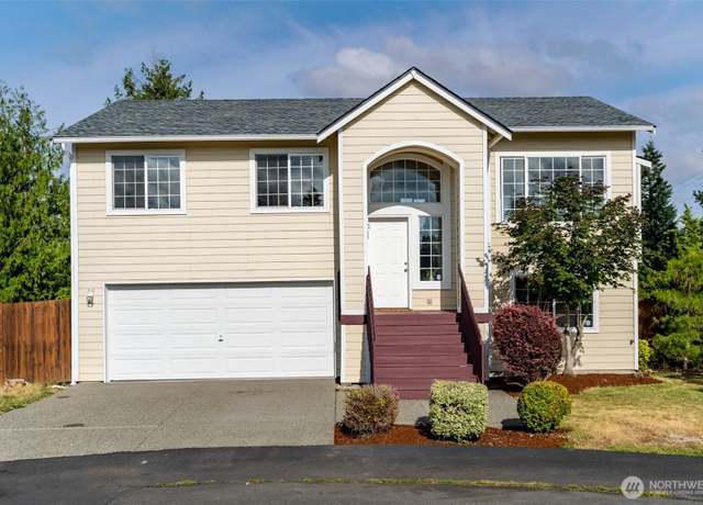 Property at 7801 144th Street Ct E, Puyallup, WA 98375, 4 beds, 2.5 baths
