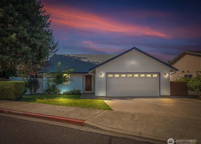 Property at 4900 NE 130th Ave, Vancouver, WA 98682, 3 beds, 2 baths