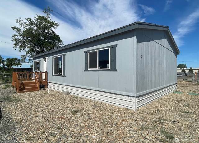 Property at 1710 Rudkin Rd #0, Union Gap, WA 98901, 3 beds, 2 baths
