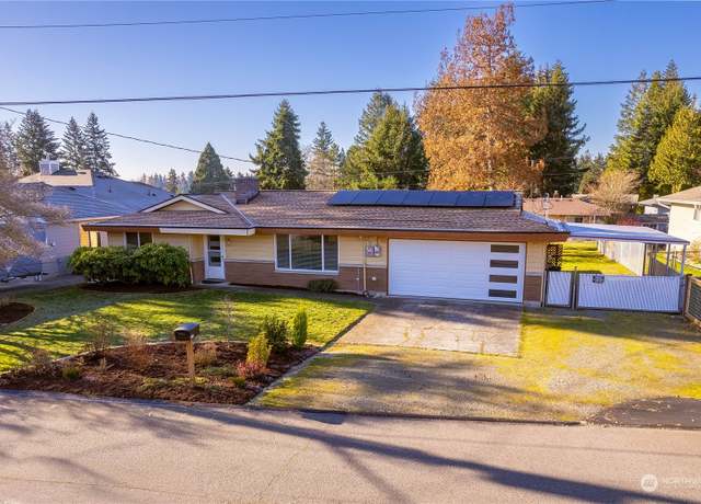 Property at 26121 145th Ave SE, Kent, WA 98042, 3 beds, 1.5 baths