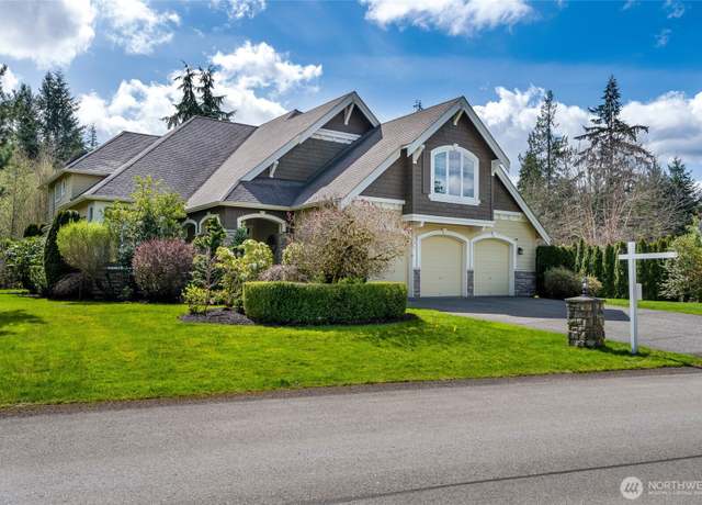 Property at 13810 233rd St SE, Snohomish, WA 98296, 4 beds, 4 baths