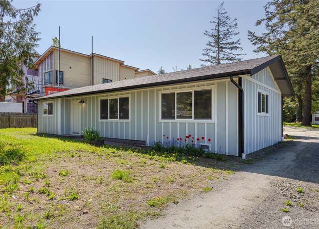 Property at 311 Price St, Friday Harbor, WA 98250, 3 beds, 2 baths