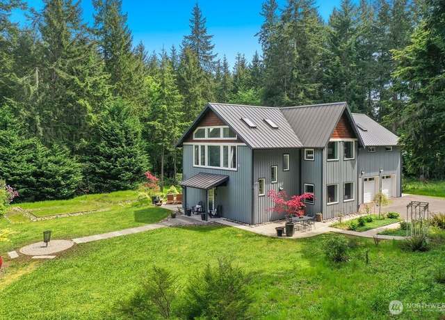 Property at 9169 SE View Park Rd, Port Orchard, WA 98367, 3 beds, 3 baths