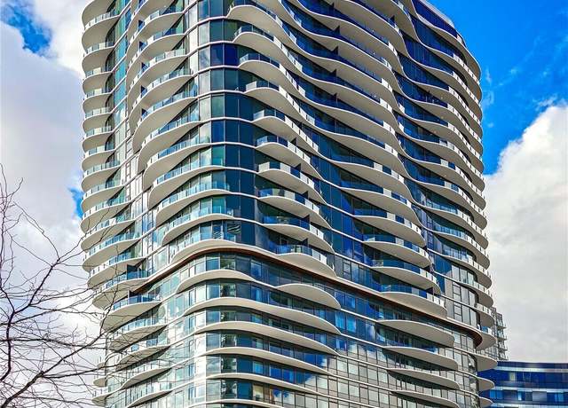 Property at 838 Avenue Sq NE #2602, Bellevue, WA 98004, 3 beds, 3.5 baths