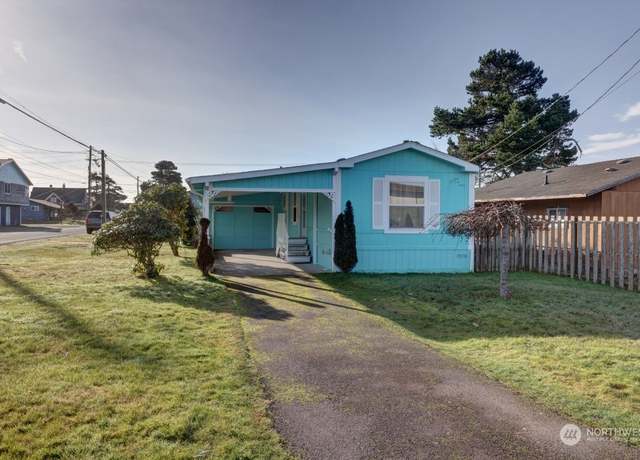 Property at 211 NE 7th St, Long Beach, WA 98631, 2 beds, 2 baths