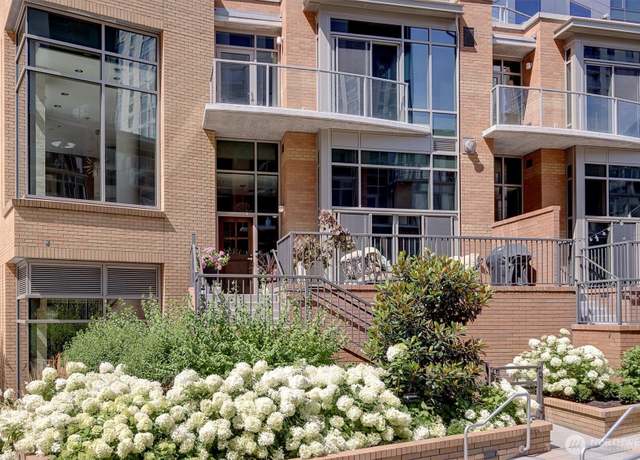 Property at 10630 NE 9th Pl Unit TH-10, Bellevue, WA 98004, 2 beds, 2.5 baths