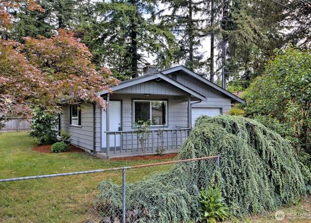 Property at 944 Barnhard St, Shelton, WA 98584, 3 beds, 1.5 baths