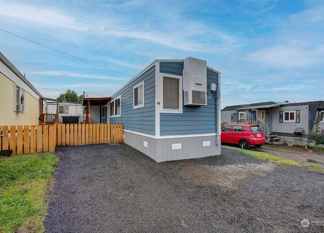 Property at 611 California Way #46, Longview, WA 98632, 2 beds, 1 bath