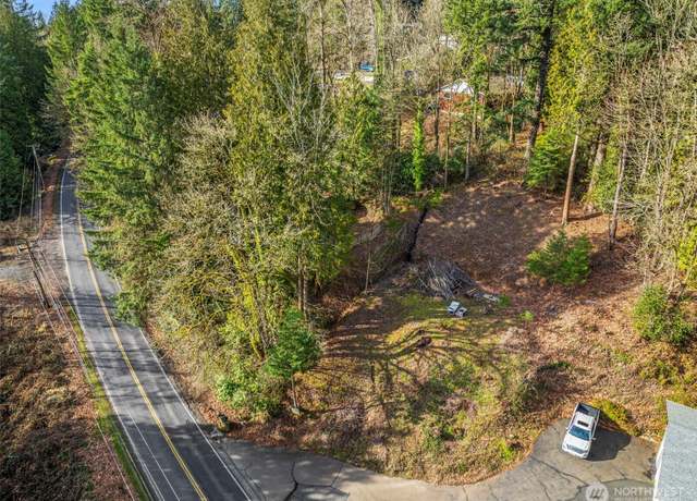 Property at 2660 Columbia Hts, Longview, WA 98632