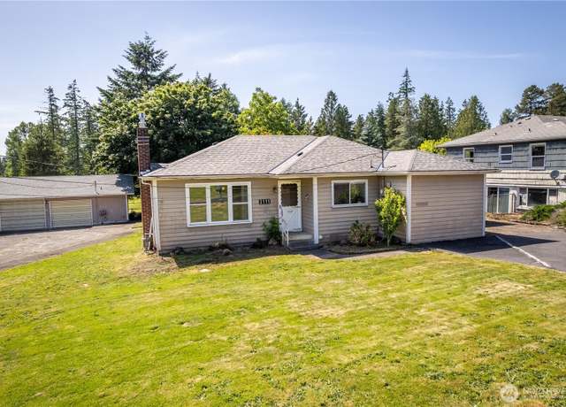 Property at 3111 Lindsey Dr, Longview, WA 98632, 4 beds, 1 bath