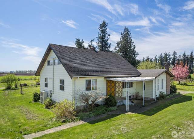 Property at 1011 E Boundary Rd, Lynden, WA 98264, 4 beds, 2 baths