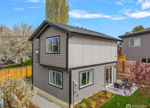 Property at 1040 S Director St Unit B, Seattle, WA 98108, 2 beds, 2.5 baths