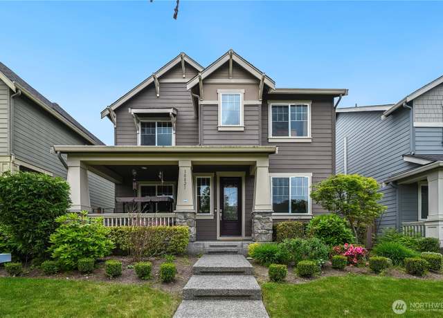 Property at 10821 Eastridge Dr NE, Redmond, WA 98053, 4 beds, 3 baths