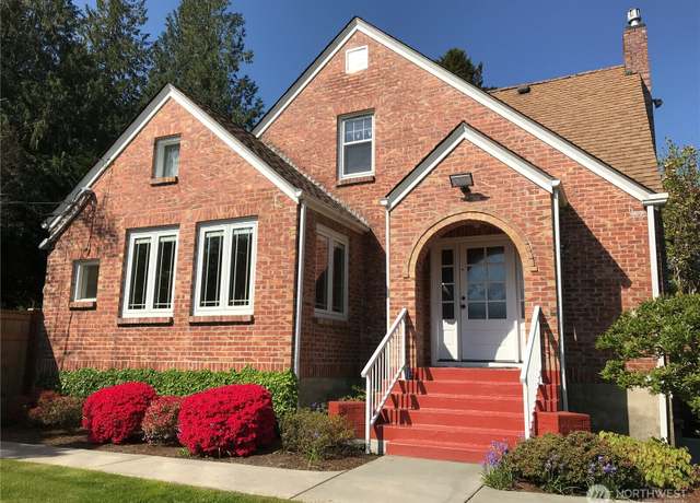Property at 1533 NE Tagholm Rd, Poulsbo, WA 98370, 3 beds, 2.5 baths