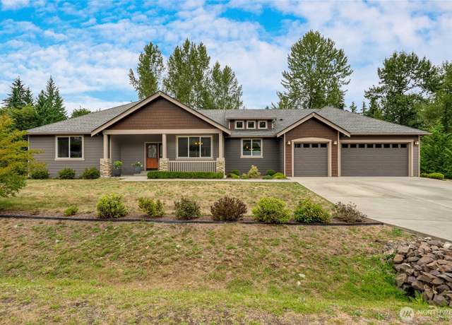 Property at 20205 107th St SE, Snohomish, WA 98290, 4 beds, 4 baths