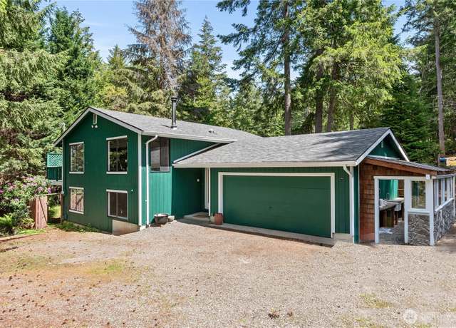 Property at 60 E Christmas Tree Pl, Belfair, WA 98528, 4 beds, 2 baths