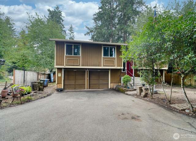 Property at 8722 Dolly Madison St SW, Lakewood, WA 98498, 3 beds, 2.5 baths