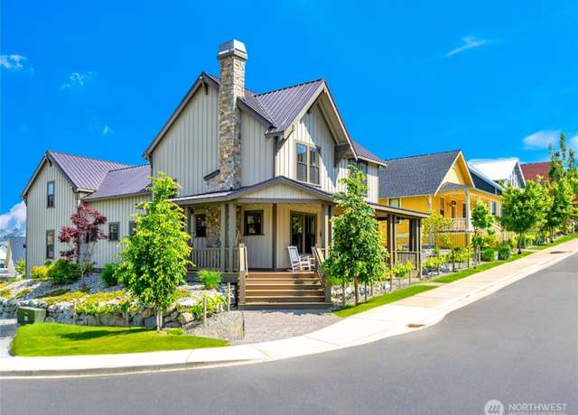 Property at 576 Porcupine Ln, Chelan, WA 98816, 4 beds, 4.5 baths