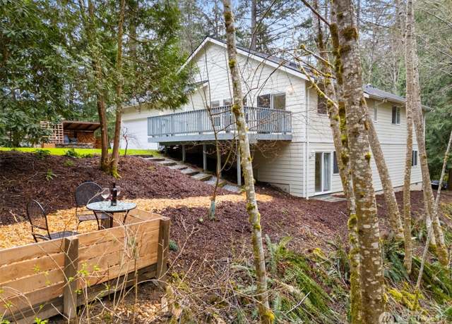 Property at 14 Pinto Creek Ln, Bellingham, WA 98229, 4 beds, 3 baths