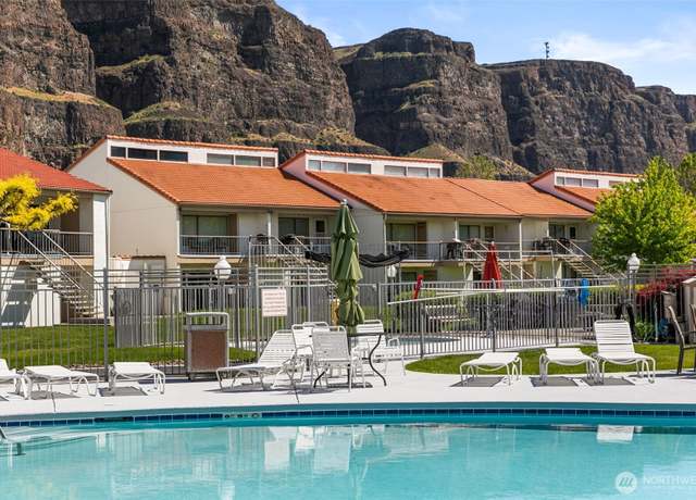 Property at 8903 Crescent Bar Rd NW #101, Quincy, WA 98848, 1 bed, 1 bath