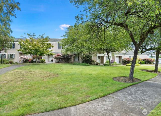 Property at 8614 Onyx Dr SW Unit C, Lakewood, WA 98498, 3 beds, 2.5 baths