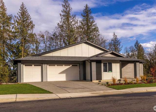 Property at 17615 142nd Ave E #14, Puyallup, WA 98374, 5 beds, 4 baths