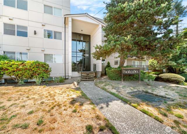 Property at 11556 Greenwood Ave N #105, Seattle, WA 98133, 2 beds, 2 baths
