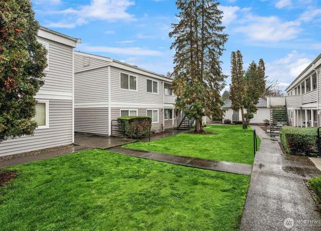 Property at 12712 -12720 C St S, Tacoma, WA 98444, 2 beds, 1 bath