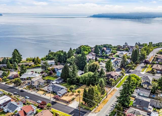 Property at 4613 N Gove St, Tacoma, WA 98407