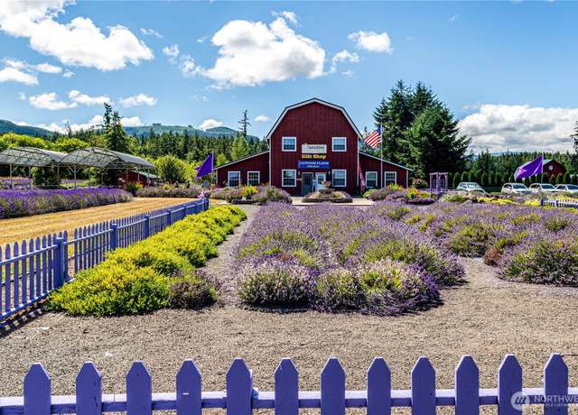 Property at 274154 HWY 101, Sequim, WA 98382, 3 beds, 4 baths