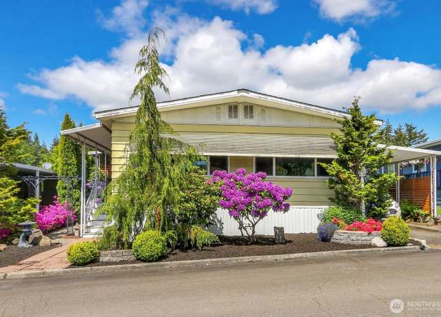 Property at 4111 164th St SW #2, Lynnwood, WA 98087, 2 beds, 2 baths